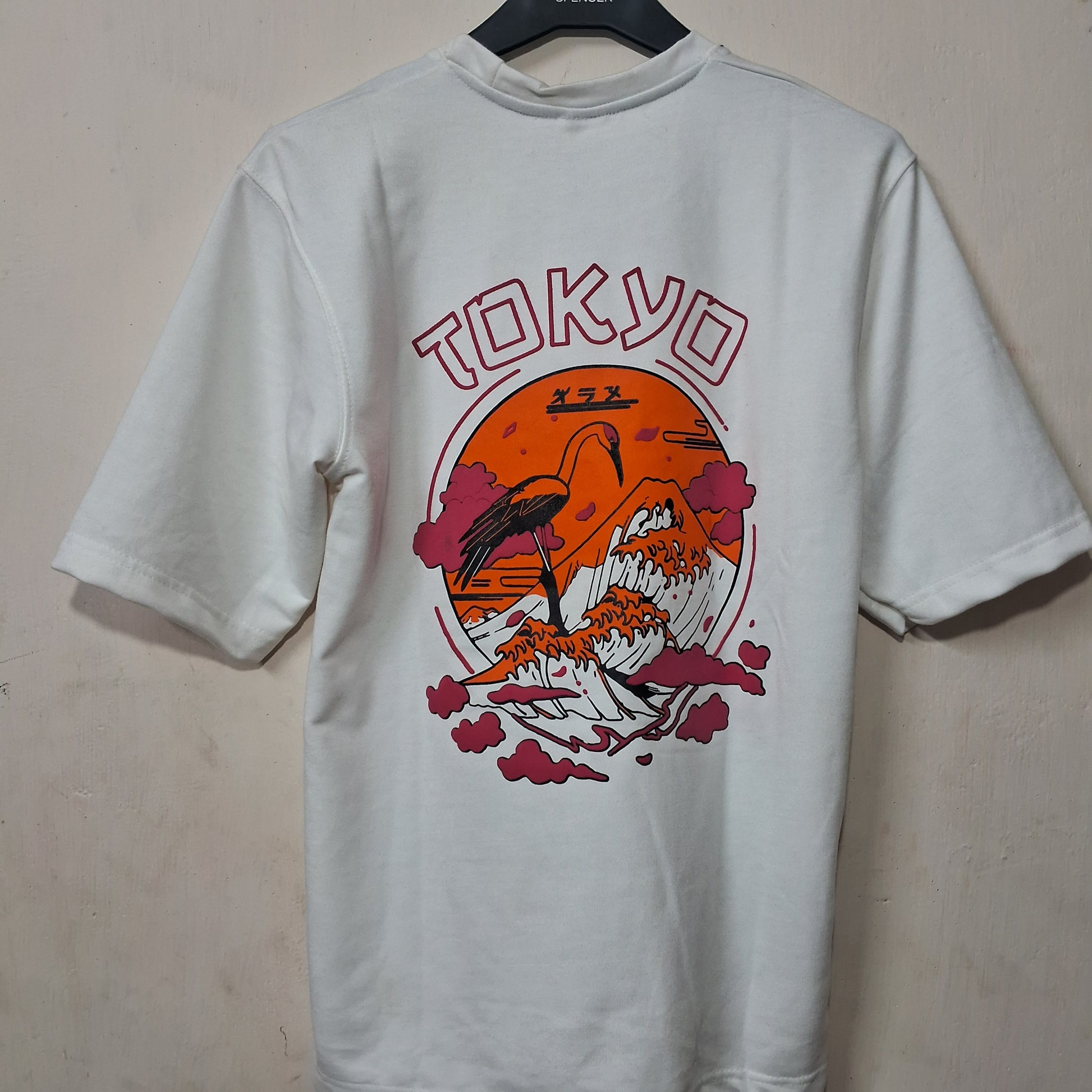 Printed oversized tees