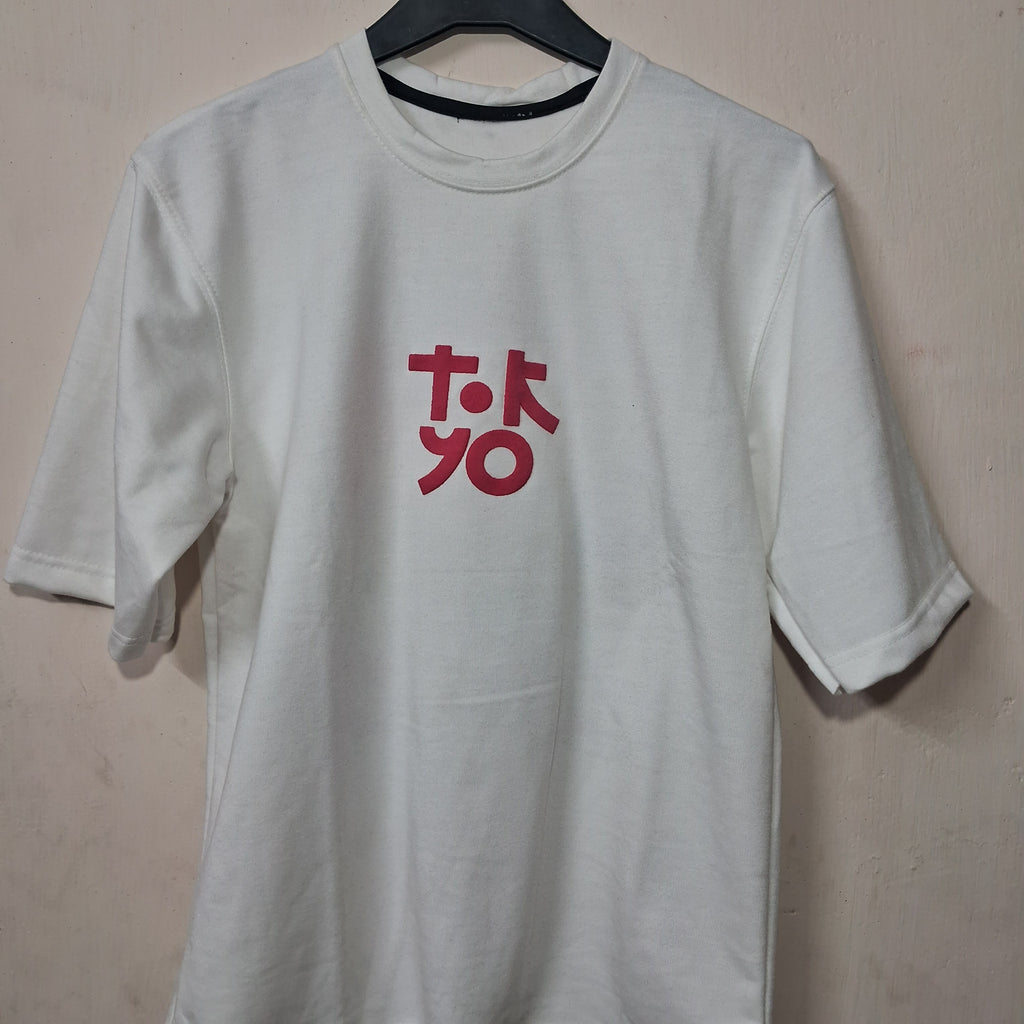 Printed oversized tees