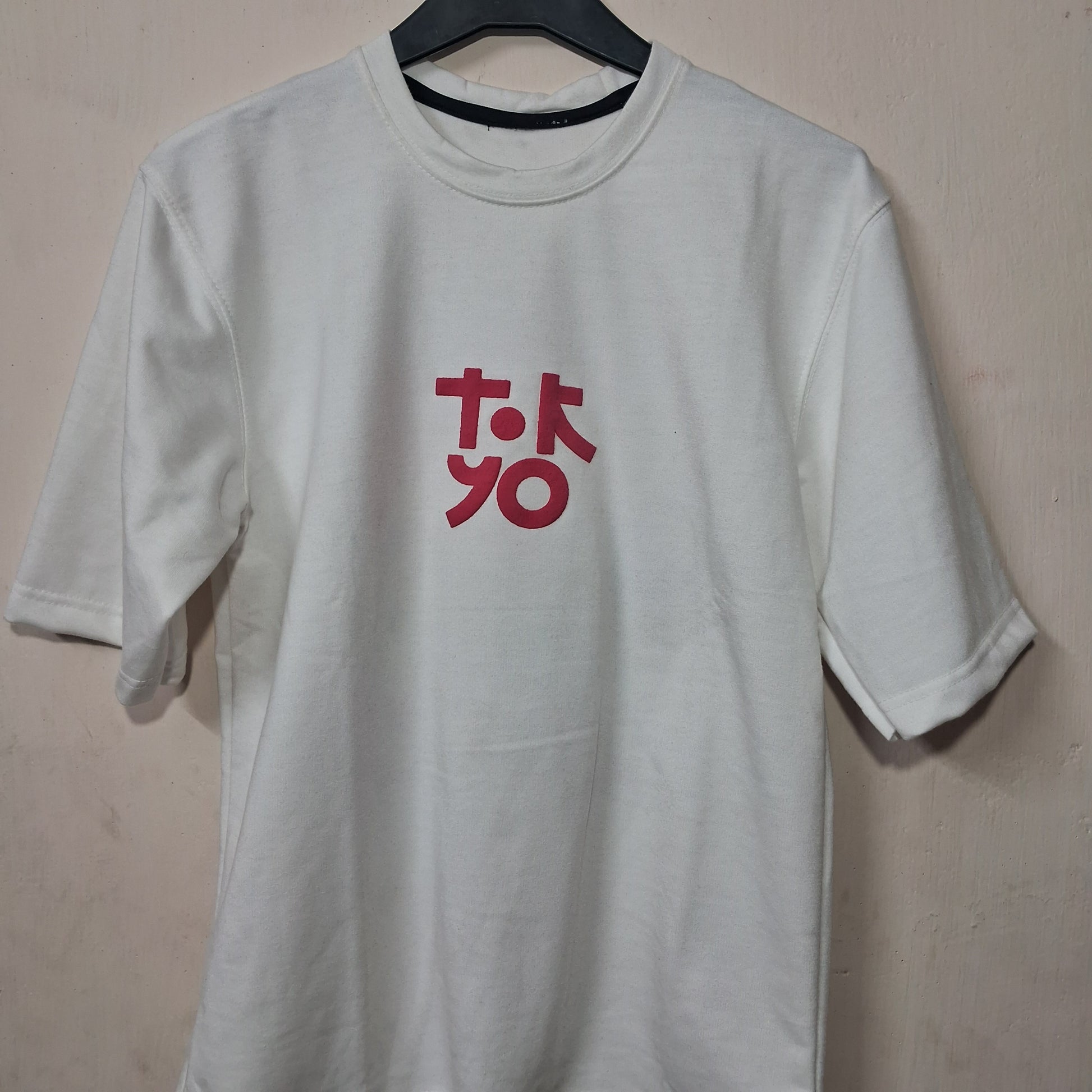 Printed oversized tees